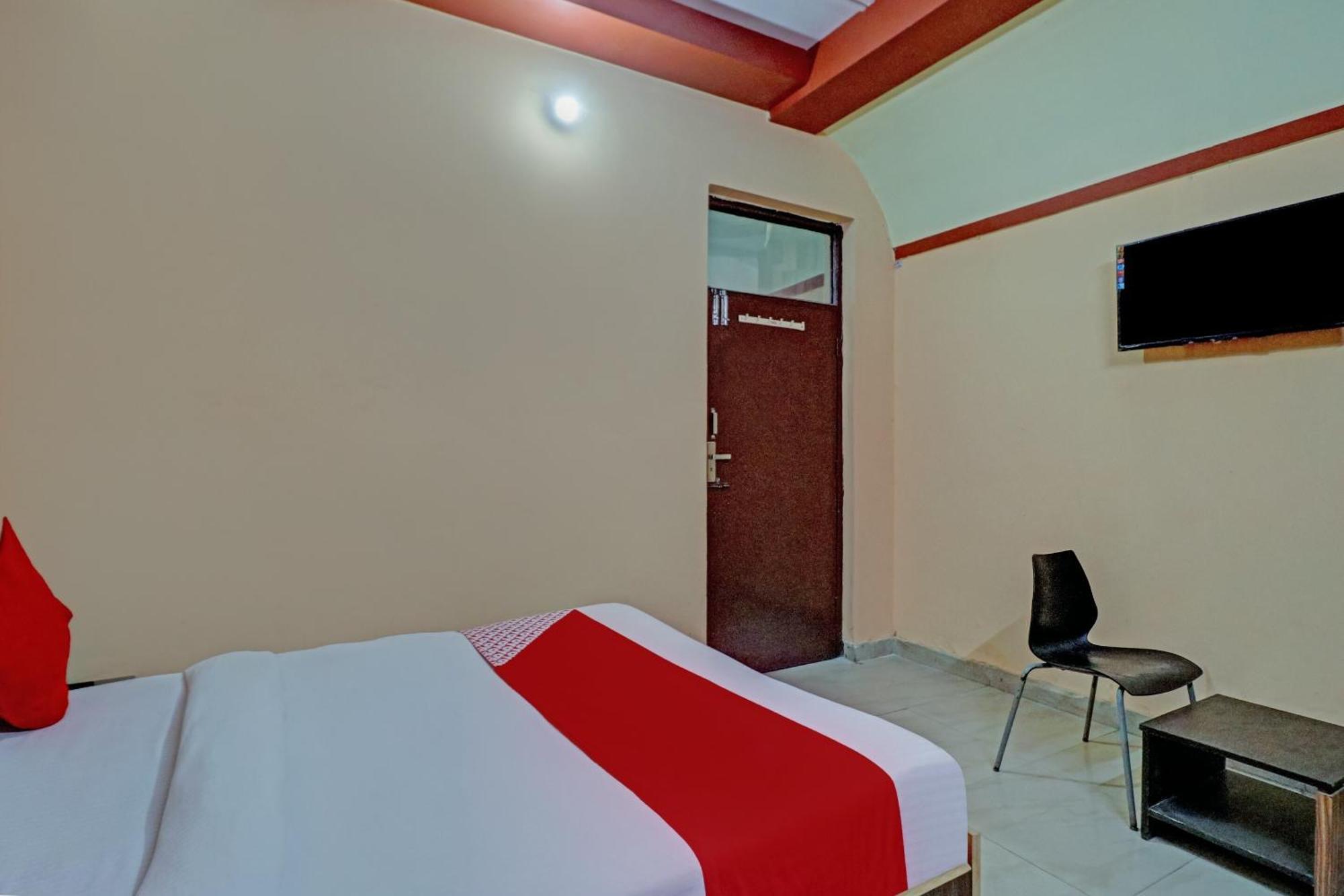 Hotel O Rj Villa Indirapuram Екстериор снимка